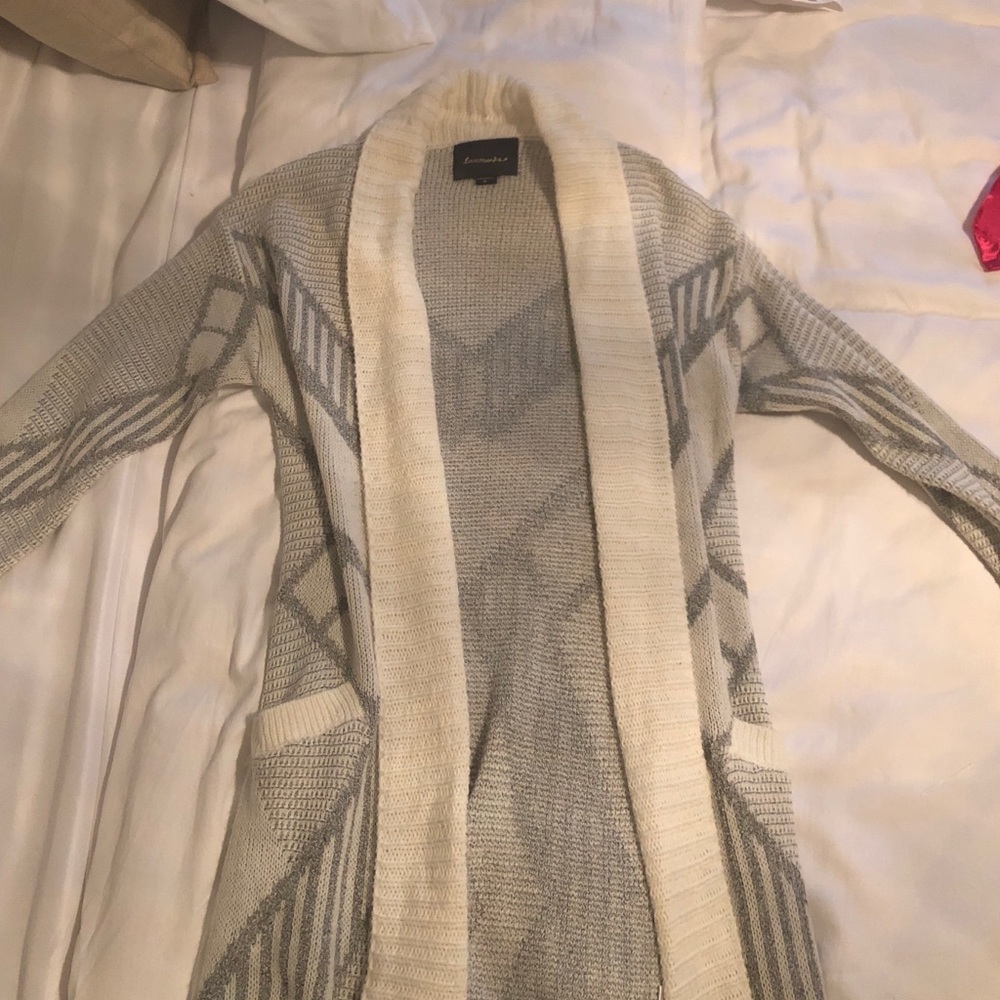 Cream and Gray patterned cardigan